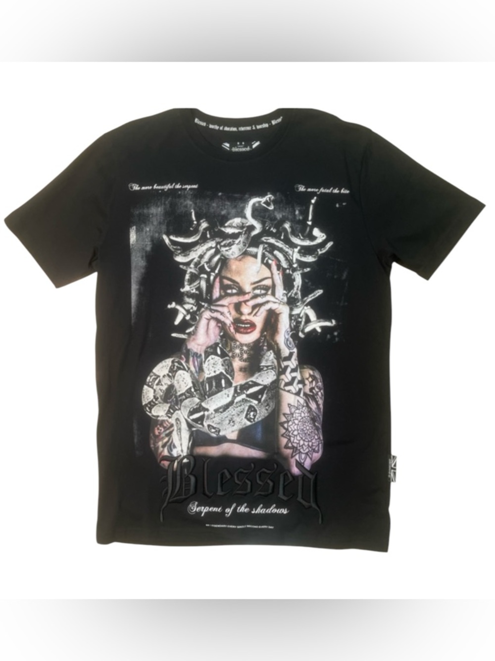 Sz M Blessed Graphic Medusa Snake Tee in Black